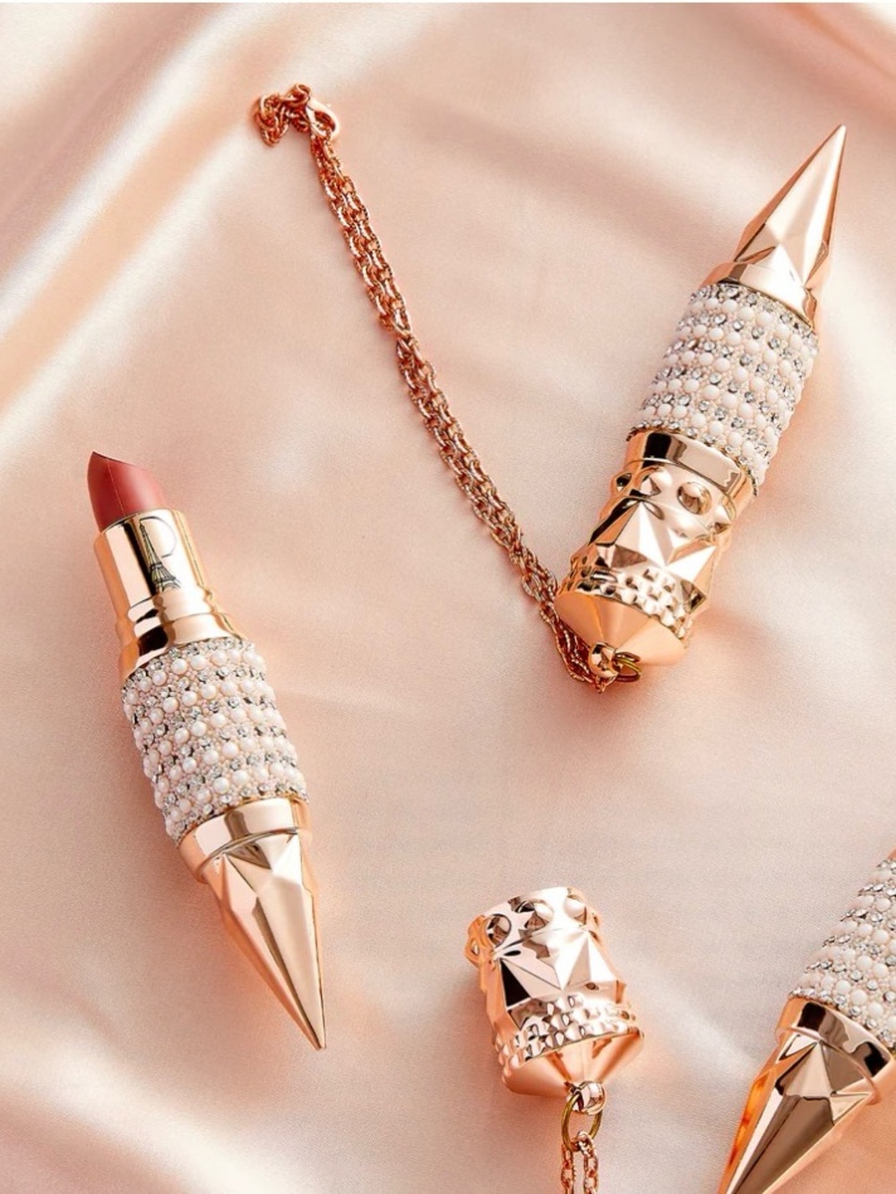 La Prestige Paris Enlightenment Diamond Velvet Lipstick – Lotus Flower (Pink) - Picture 10 of 10